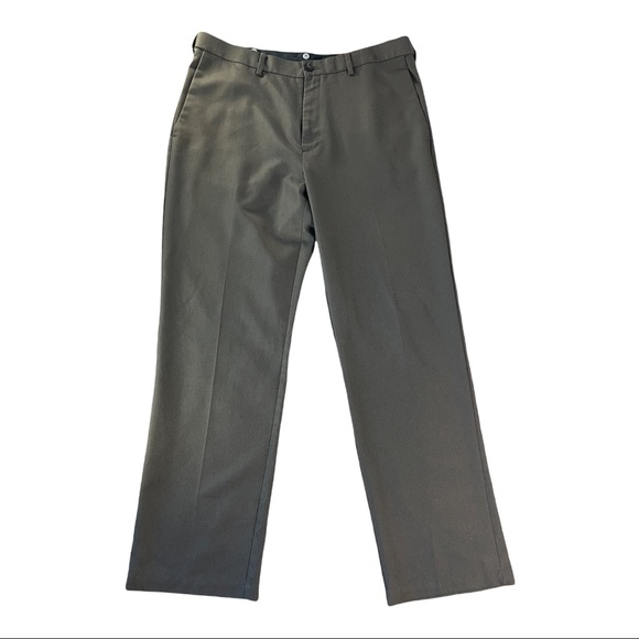 Bundle of 3 Haggar dress pants - Picture 10 of 16